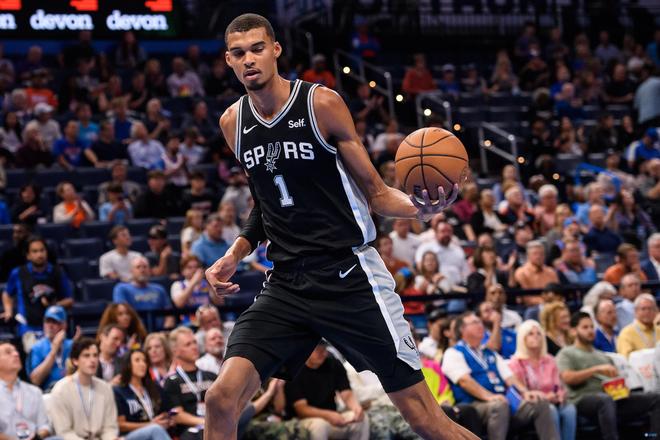 不仅限于比 不仅限于比