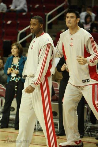 援与团战连